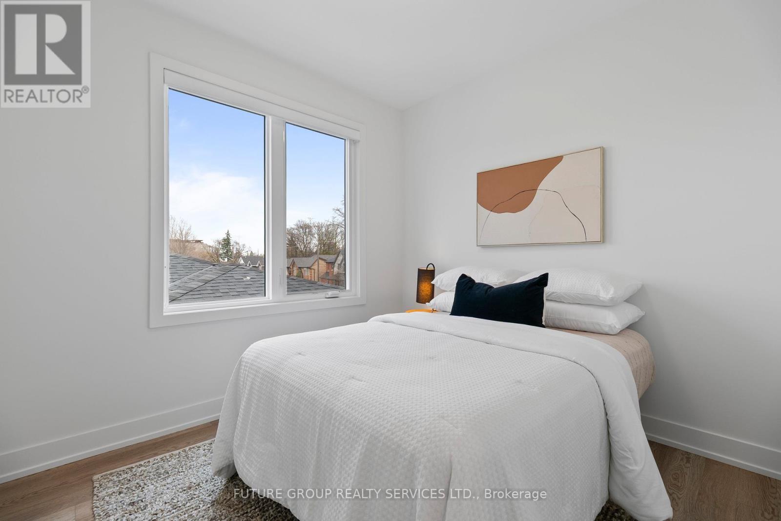 Unit 4 - 34 Poplar Avenue, Toronto, Ontario  M9B 3R4 - Photo 25 - W13467106