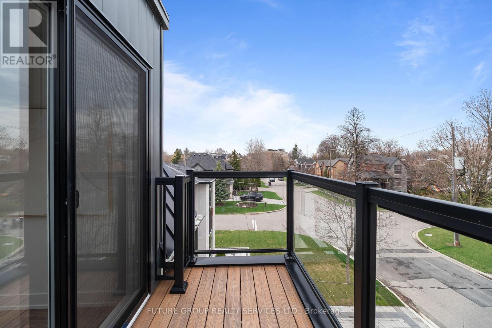 Unit 4 - 34 Poplar Avenue, Toronto, Ontario  M9B 3R4 - Photo 31 - W13467106