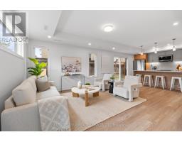 UNIT 5 - 34 POPLAR AVENUE, Toronto, Ontario