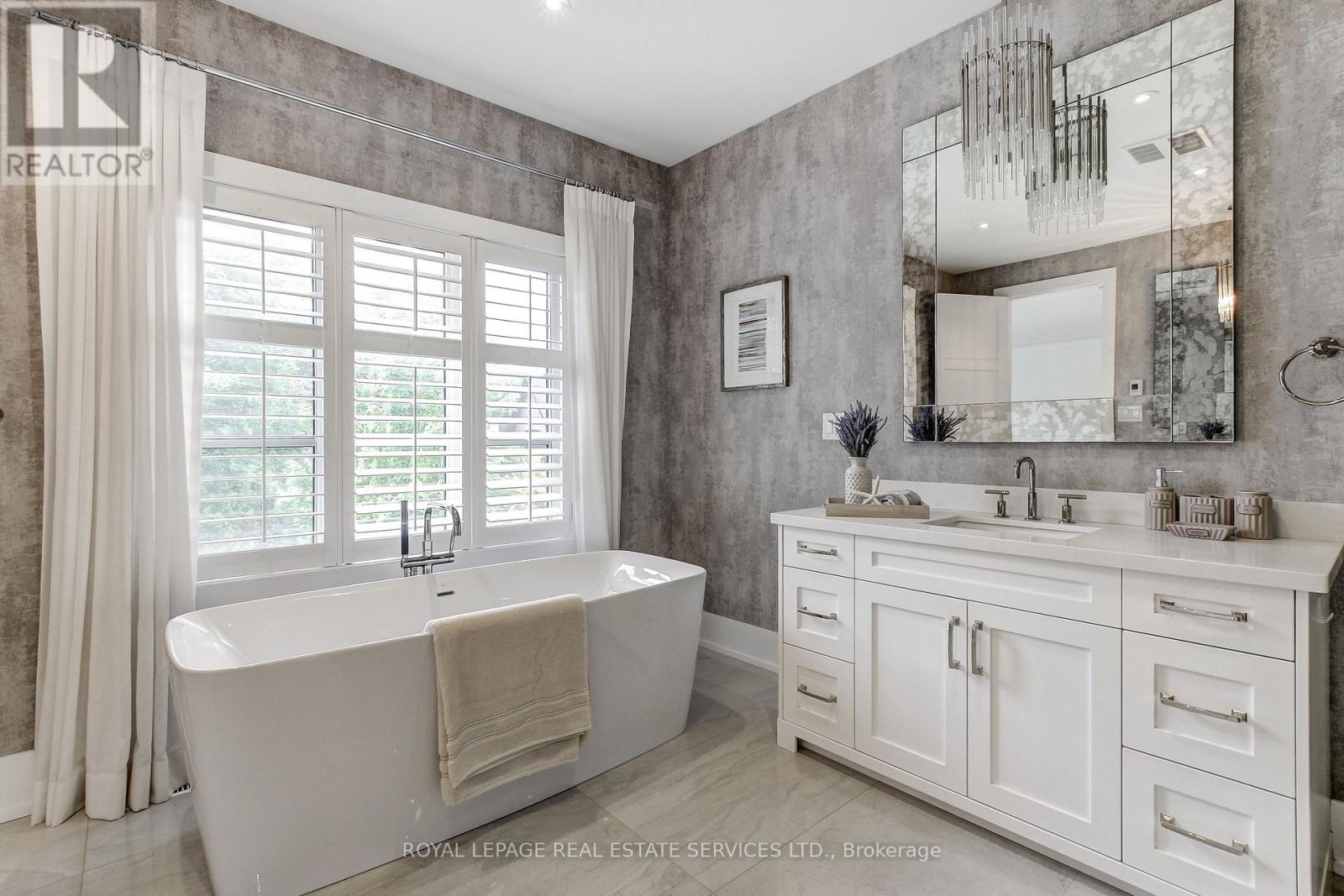 433 Jeanette Drive, Oakville, Ontario  L6K 1M6 - Photo 29 - W13467146