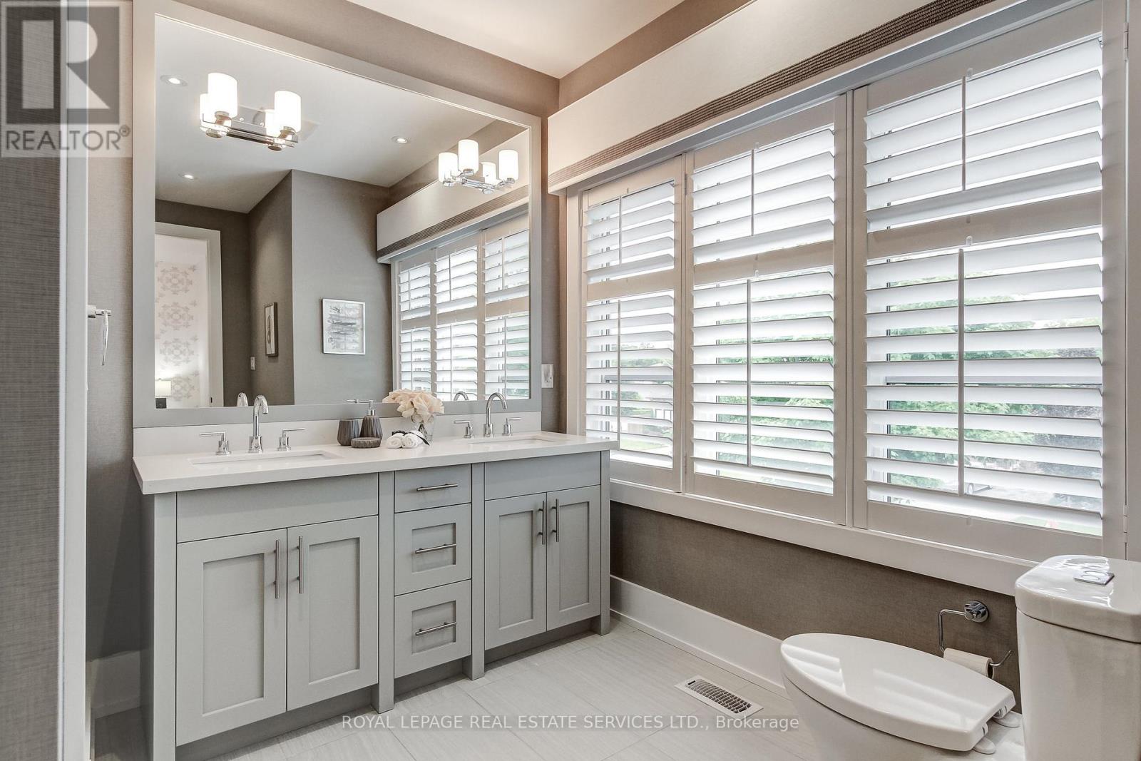 433 Jeanette Drive, Oakville, Ontario  L6K 1M6 - Photo 38 - W13467146