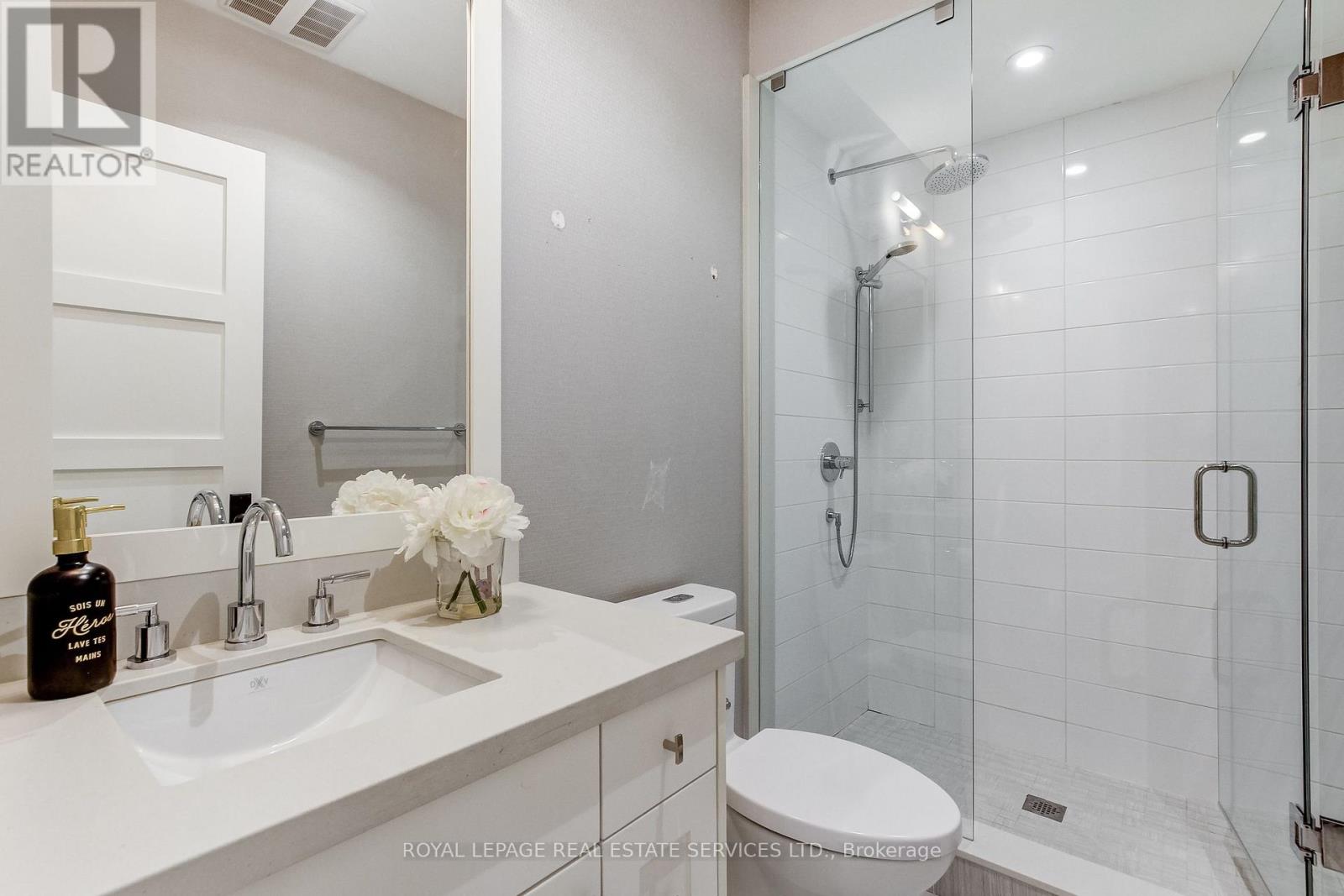 433 Jeanette Drive, Oakville, Ontario  L6K 1M6 - Photo 44 - W13467146