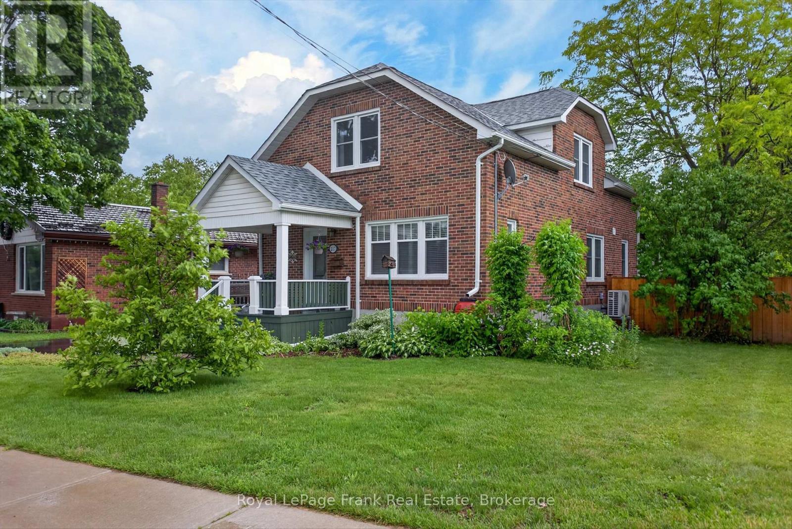 217 Mcclennan Street, Peterborough, Ontario  K9H 5H8 - Photo 2 - X13467212