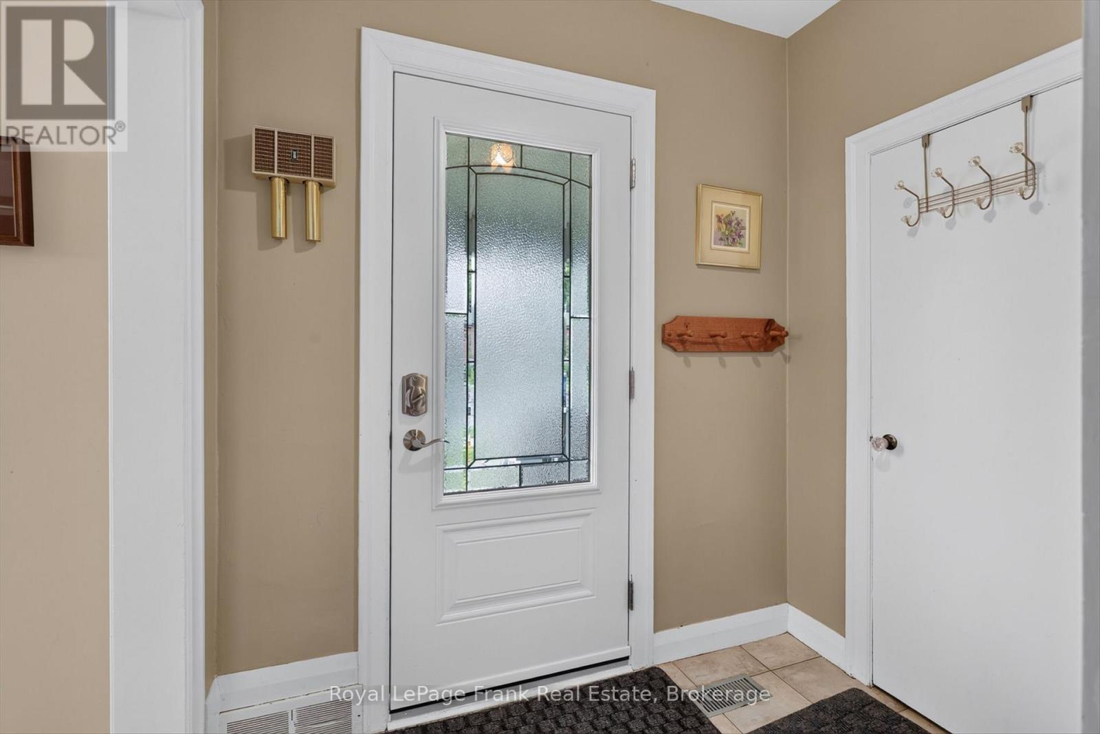 217 Mcclennan Street, Peterborough, Ontario  K9H 5H8 - Photo 5 - X13467212