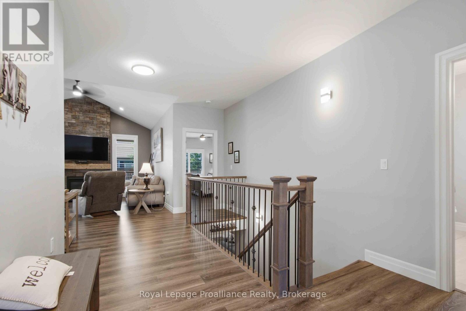 80 Ambrosia Terrace, Quinte West, Ontario  K8V 0G6 - Photo 7 - X13467384