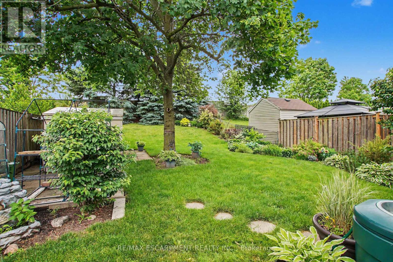 196 Guildwood Drive, Hamilton, Ontario  L9C 6S5 - Photo 35 - X13467056