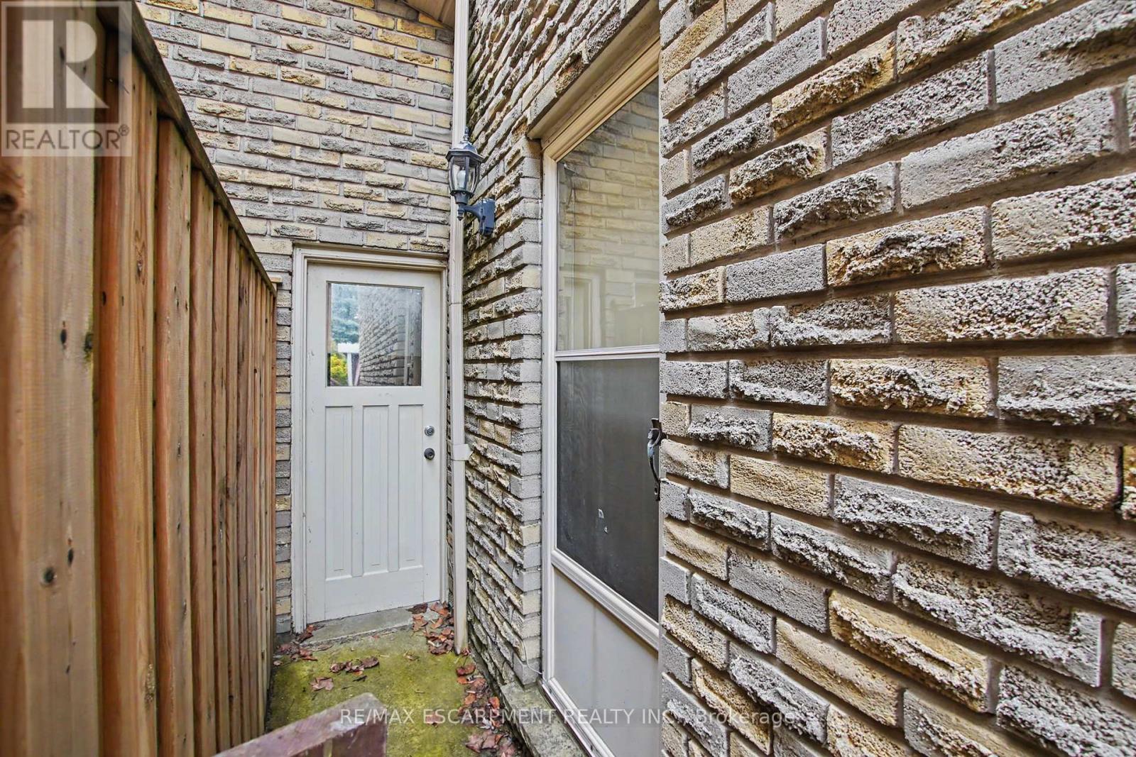 196 Guildwood Drive, Hamilton, Ontario  L9C 6S5 - Photo 40 - X13467056