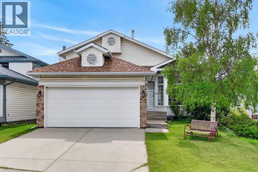 76 Hawkmount Close NW, calgary, Alberta