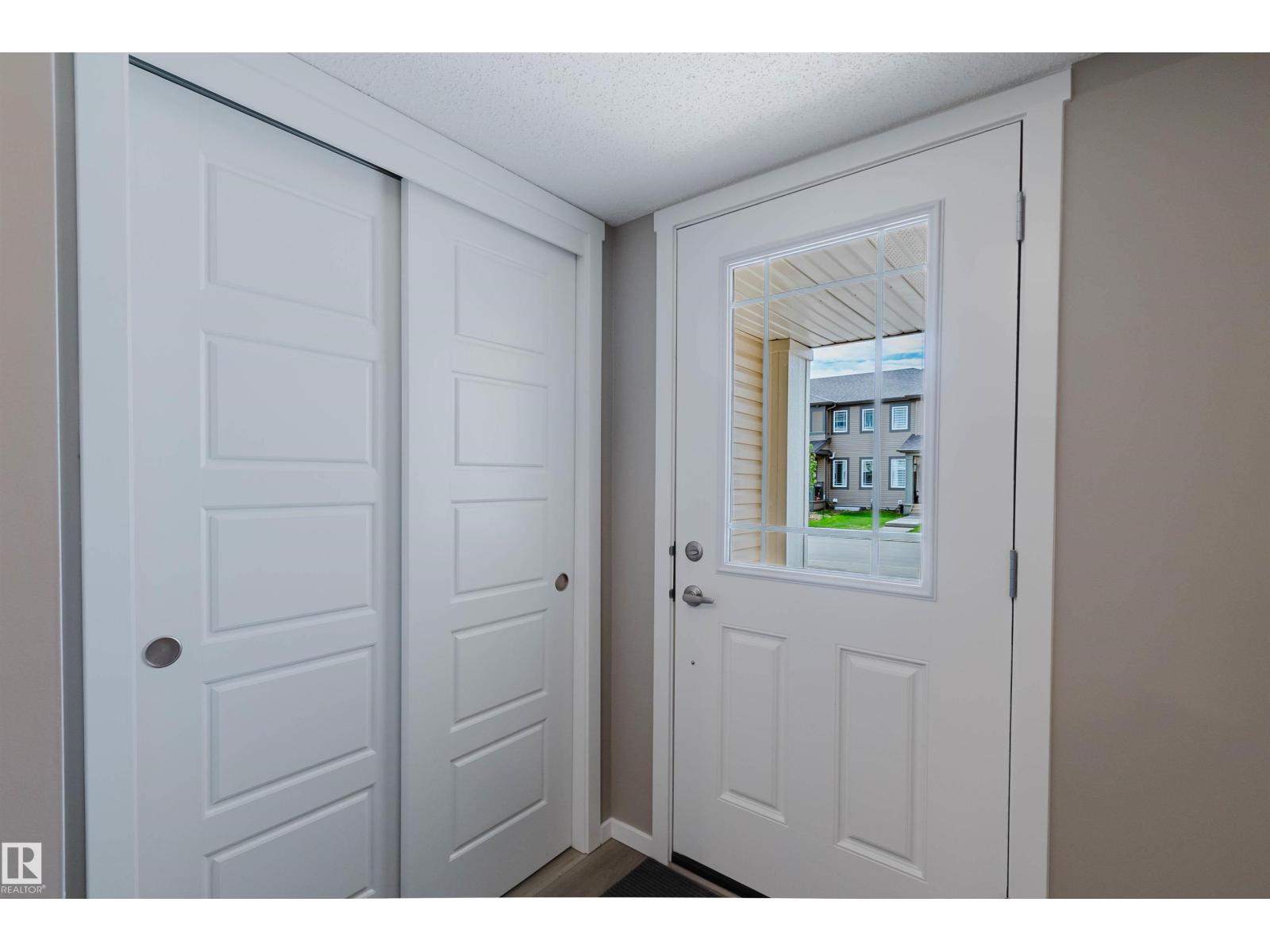 20418 15a Av NW, Edmonton, Alberta T6M 2P7 - Photo 3 - E4494648