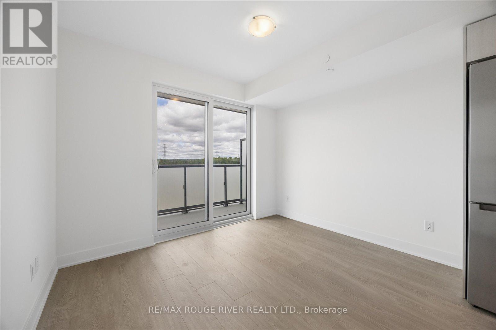 728 - 2545 Simcoe Street N, Oshawa, Ontario L1L 0W3 - Photo 14 - E13450150