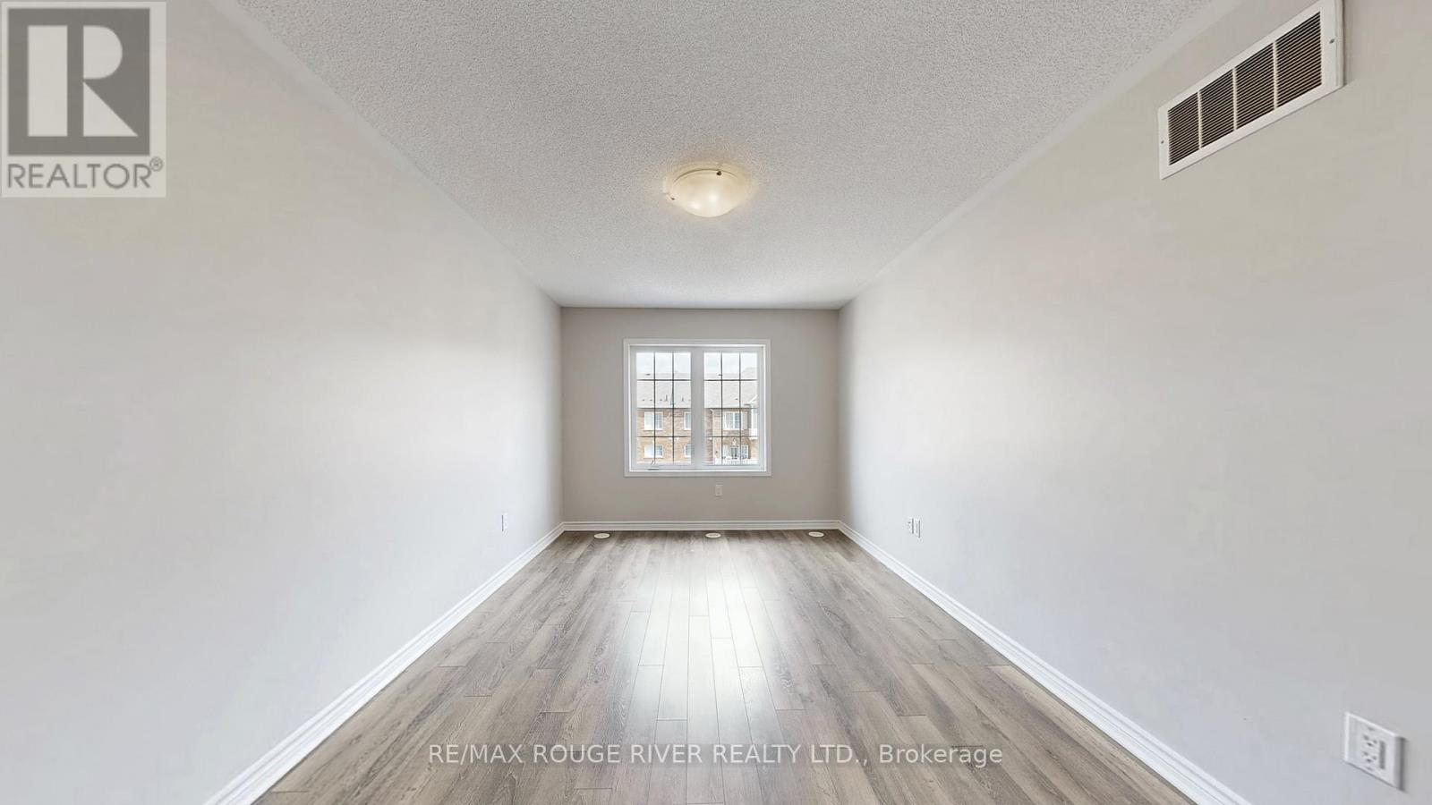1061 Clipper Lane, Pickering, Ontario  L1X 0E9 - Photo 20 - E13458152