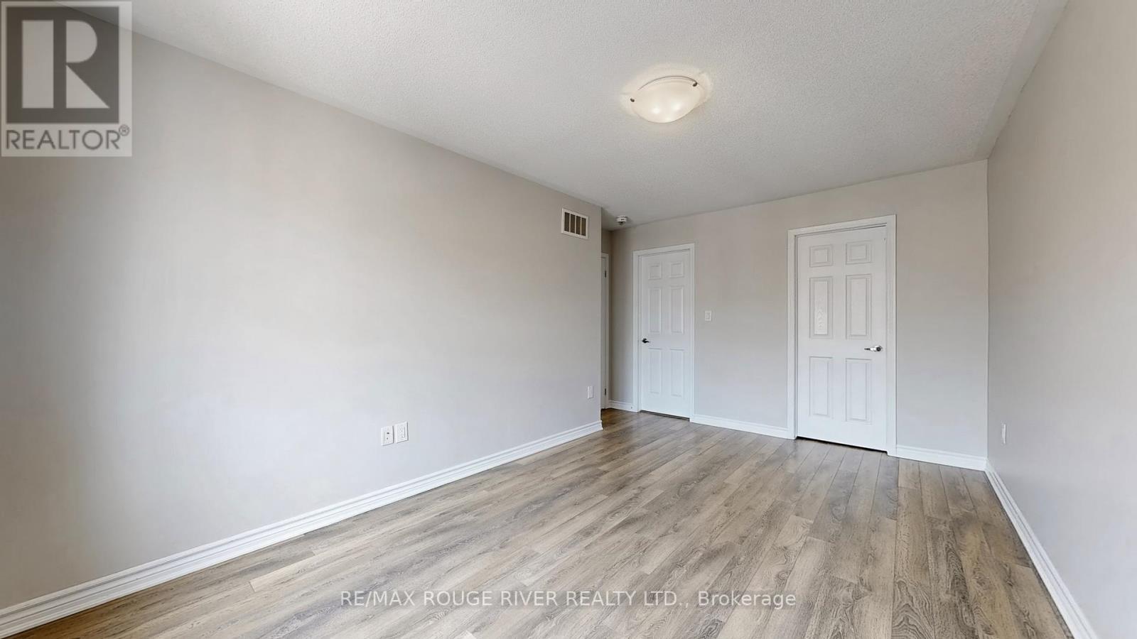 1061 Clipper Lane, Pickering, Ontario  L1X 0E9 - Photo 22 - E13458152