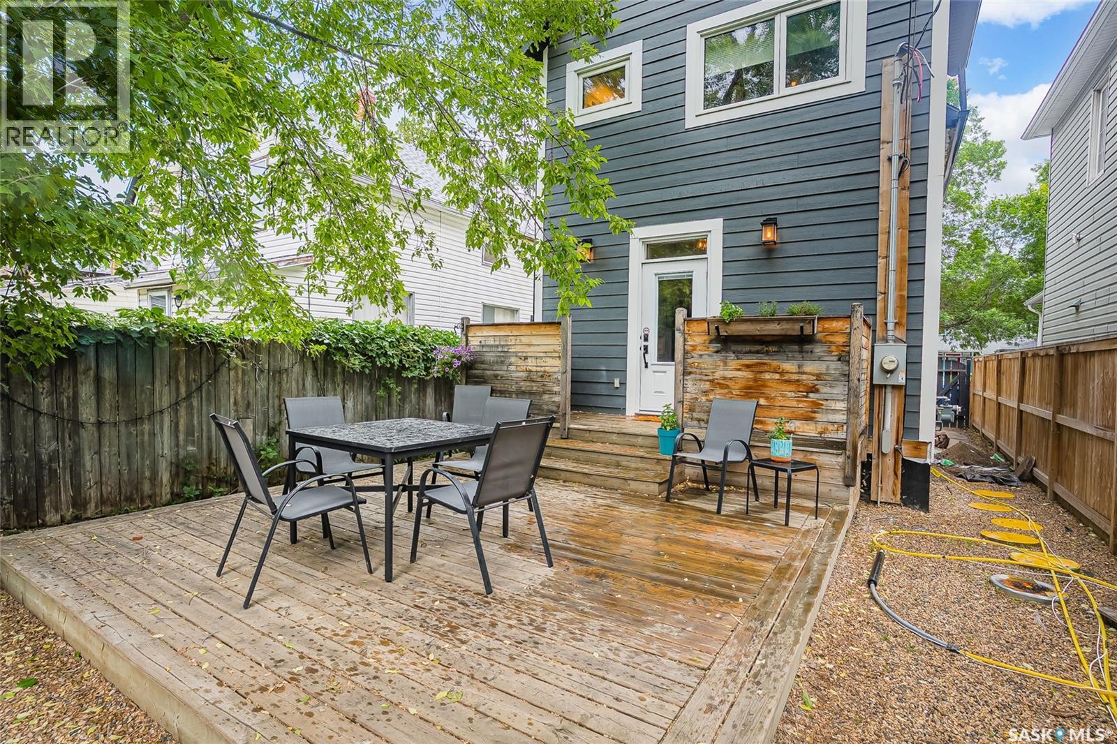 519 G Avenue S, Saskatoon, Saskatchewan  S7M 1V7 - Photo 5 - SK039870