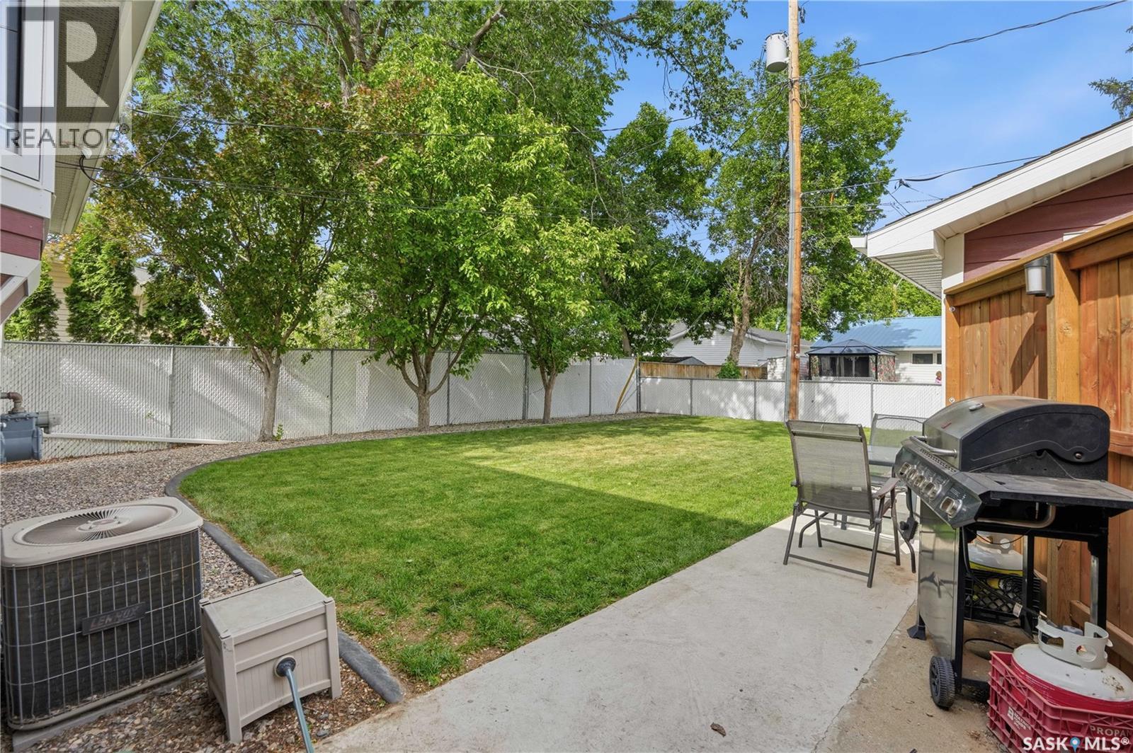 1145 Simpson Avenue, Moose Jaw, Saskatchewan  S6H 4M7 - Photo 39 - SK039867