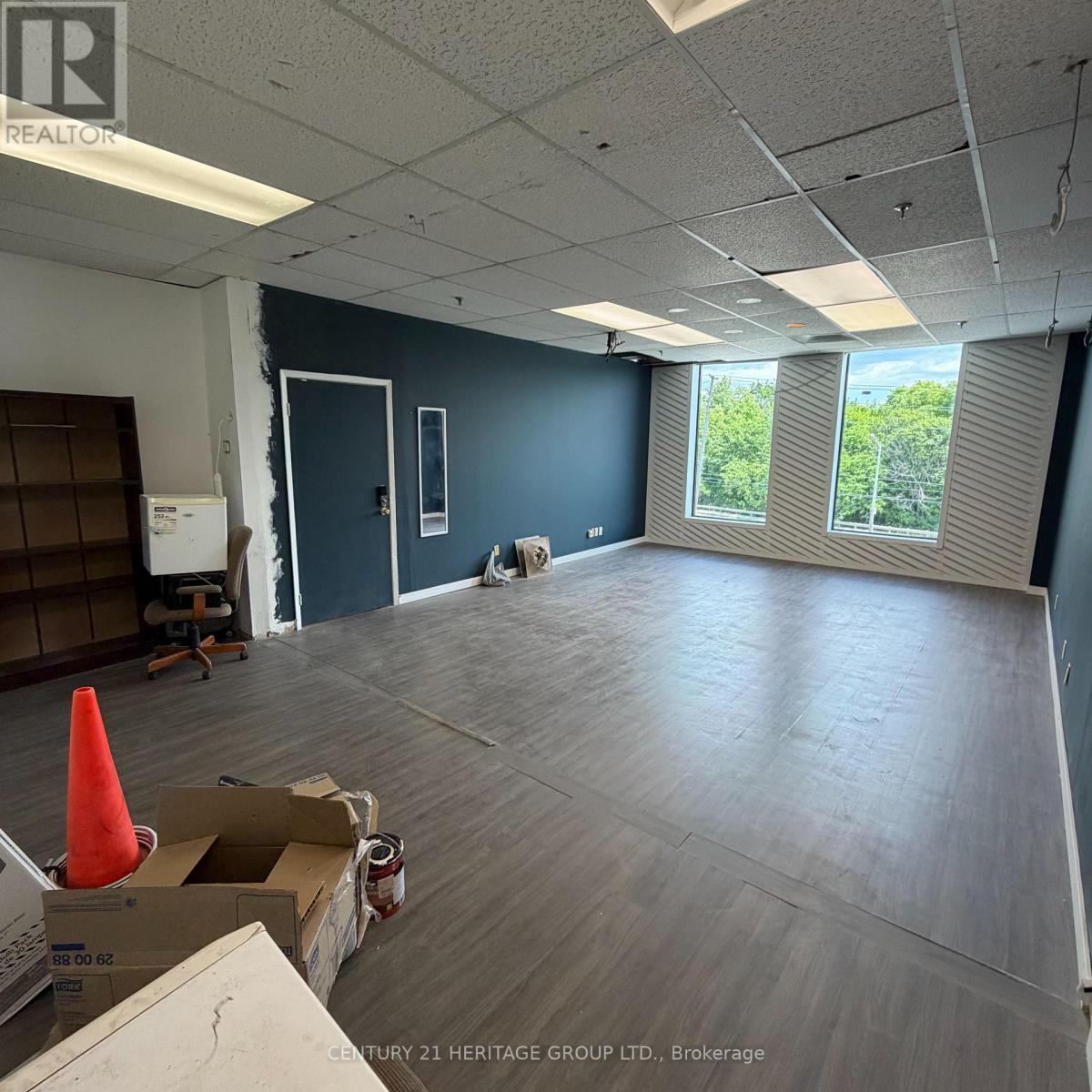 208 E - 4544 Dufferin Street, Toronto, Ontario  M3H 5X2 - Photo 14 - W13129052