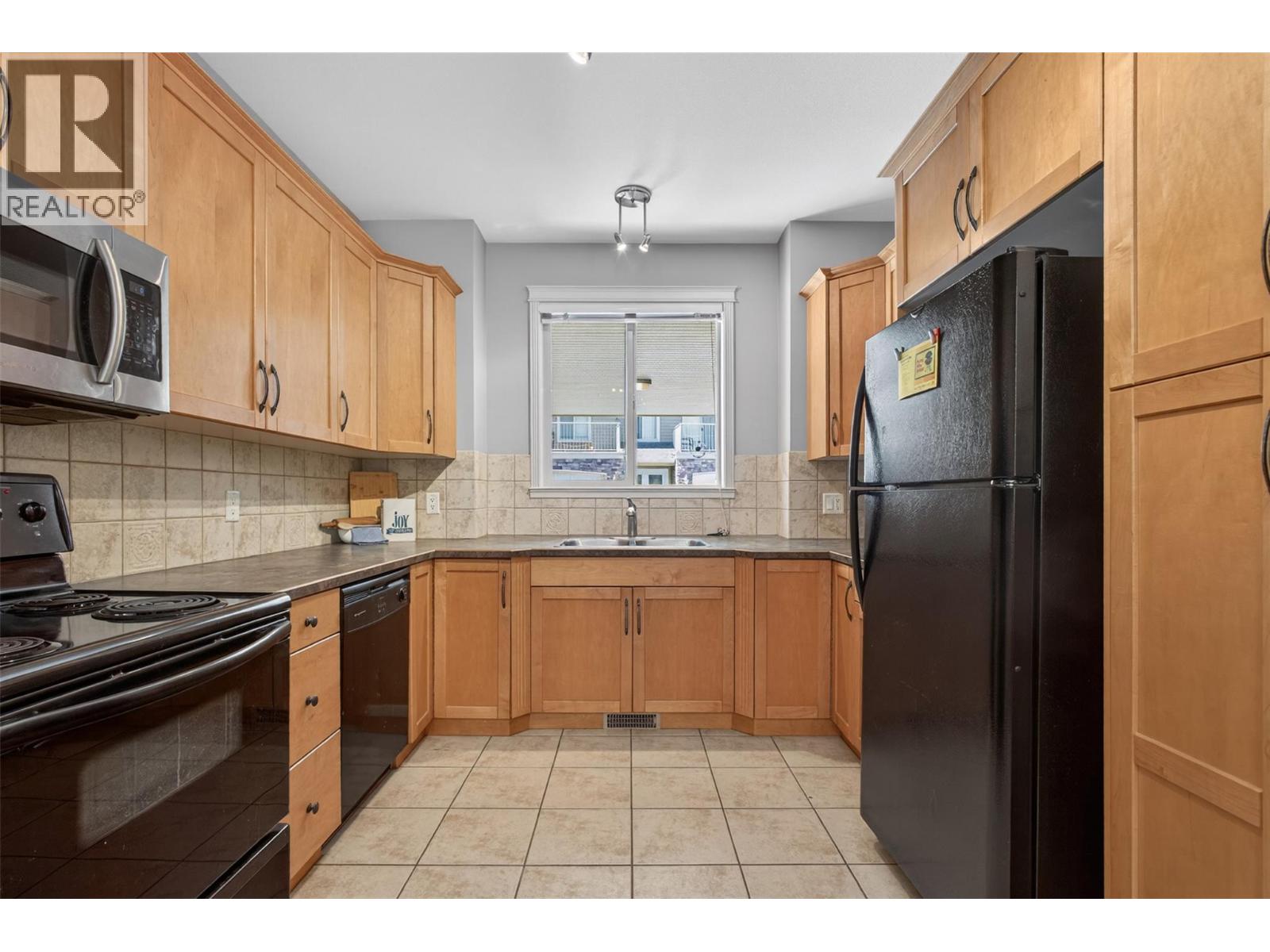 1798 Olympus Way Unit# 5, West Kelowna, British Columbia  V1Z 3H9 - Photo 6 - 10389678