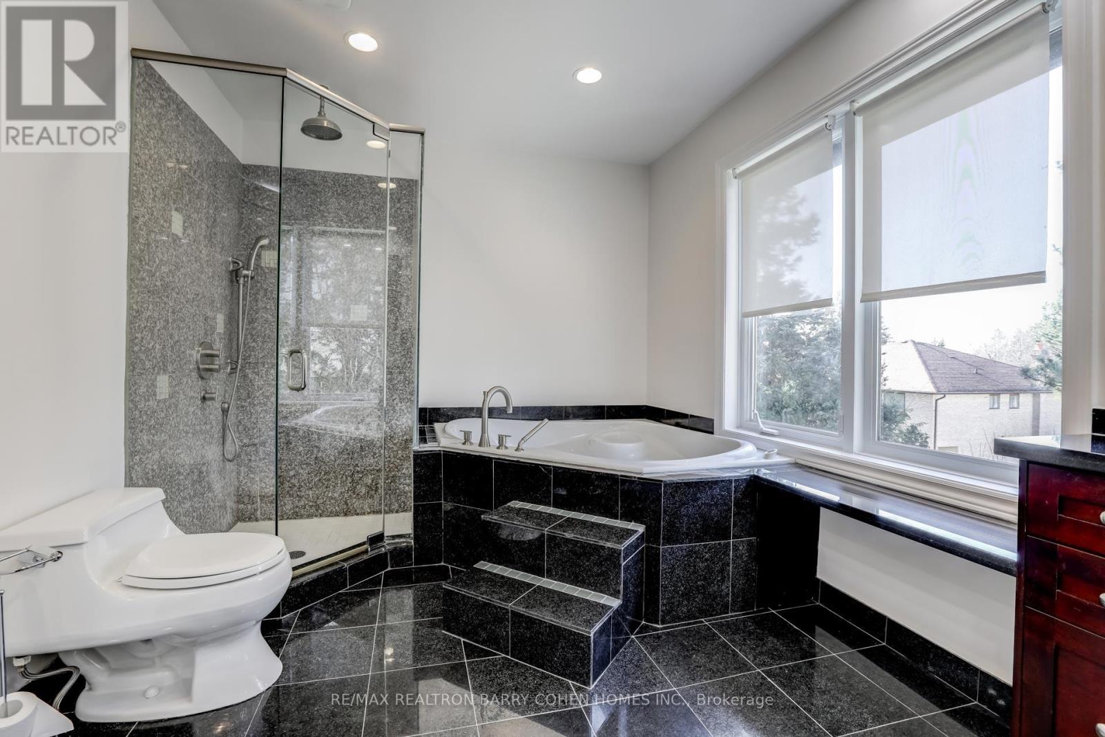 9 Sonata Crescent, Toronto, Ontario  M3B 2C3 - Photo 25 - C13467180