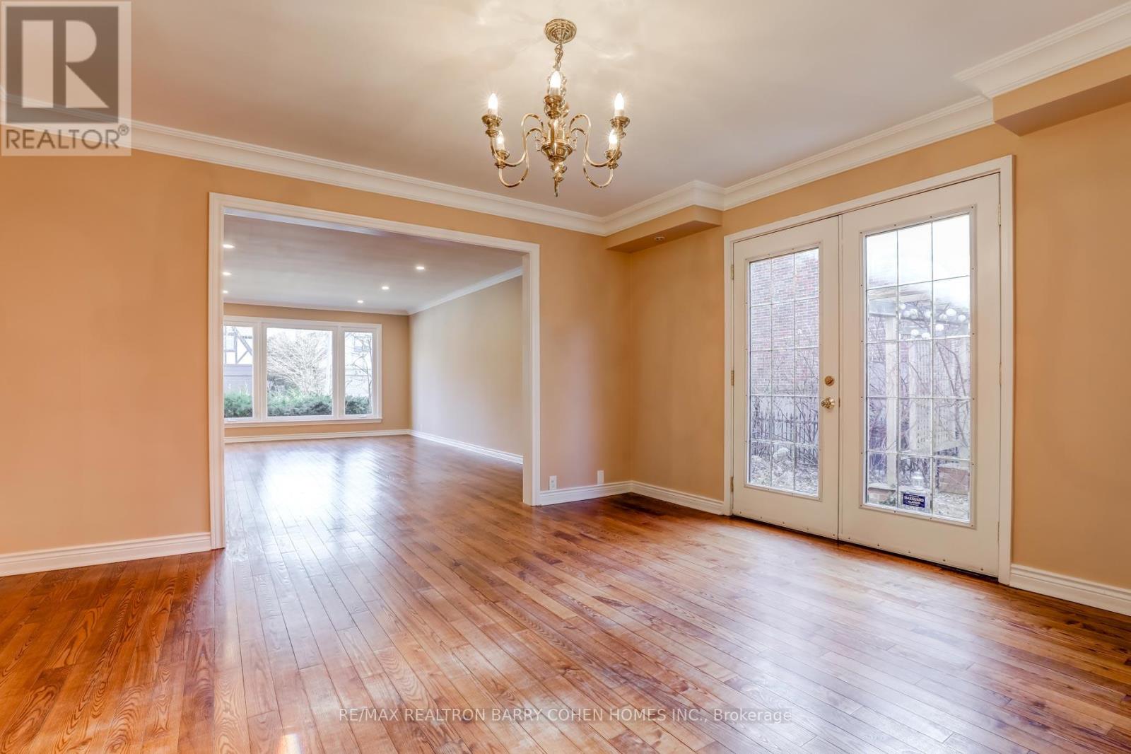 9 Sonata Crescent, Toronto, Ontario  M3B 2C3 - Photo 8 - C13467180