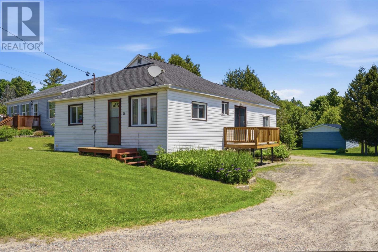 28 Queen AVE, Blind River, Ontario