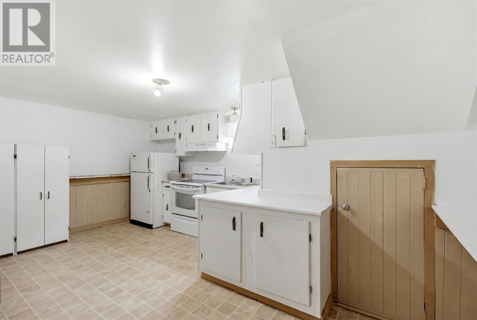 633 Placid Ave, Sault Ste. Marie, Ontario  P6B 3M4 - Photo 29 - SM261513