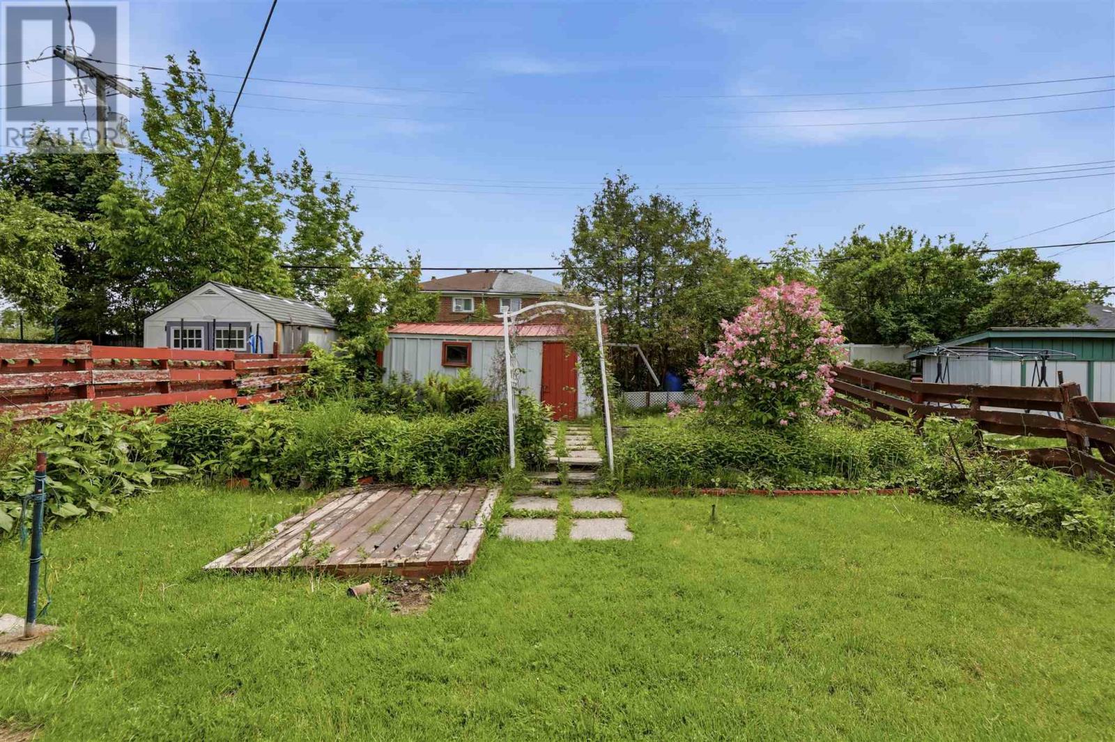 633 Placid Ave, Sault Ste. Marie, Ontario  P6B 3M4 - Photo 41 - SM261513
