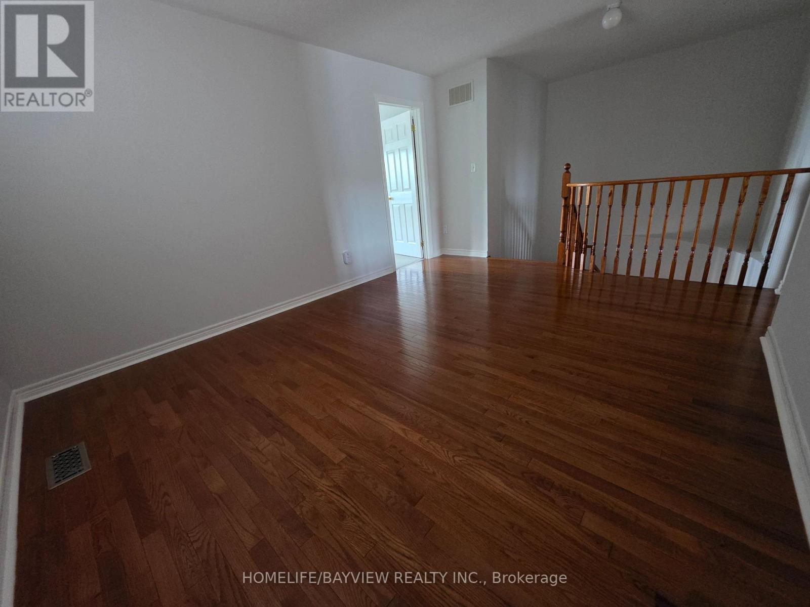 Main & 2nd - 33 Aikenhead Avenue, Richmond Hill (Westbrook), Ontario  L4S 0A8 - Photo 14 - N13467378