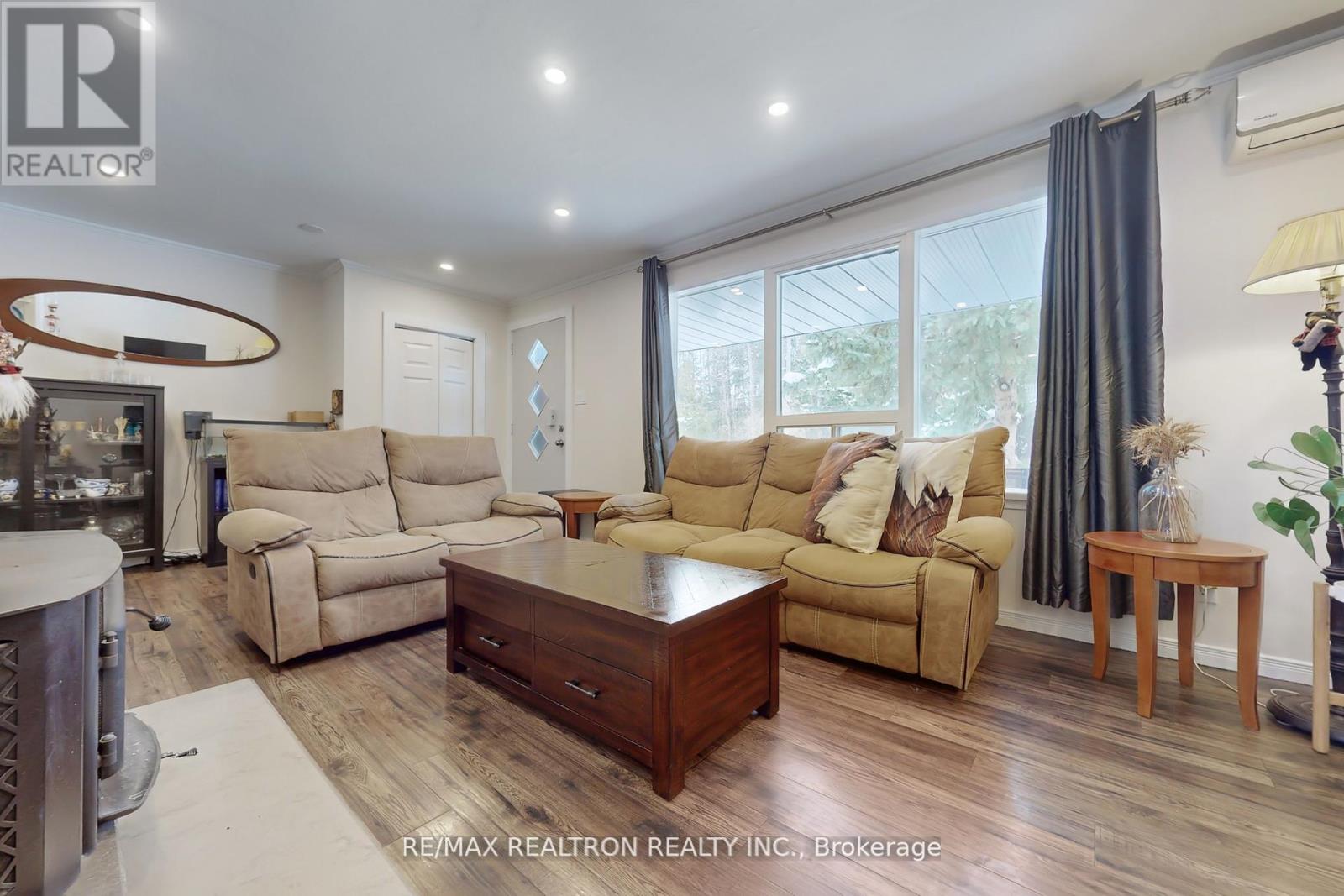 2807 25th Side Road, Innisfil, Ontario  L9S 3T2 - Photo 11 - N13467406