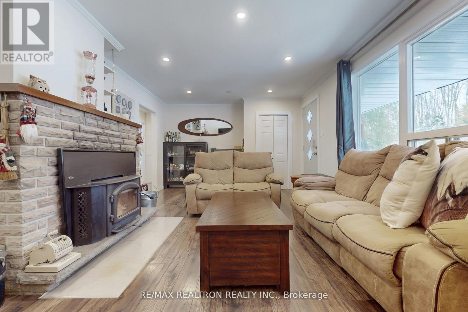 2807 25th Side Road, Innisfil, Ontario  L9S 3T2 - Photo 12 - N13467406