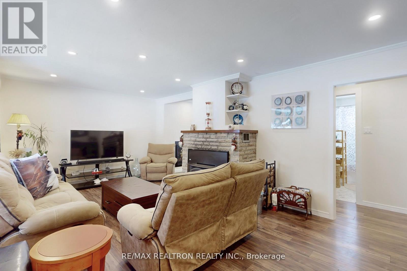 2807 25th Side Road, Innisfil, Ontario  L9S 3T2 - Photo 7 - N13467406
