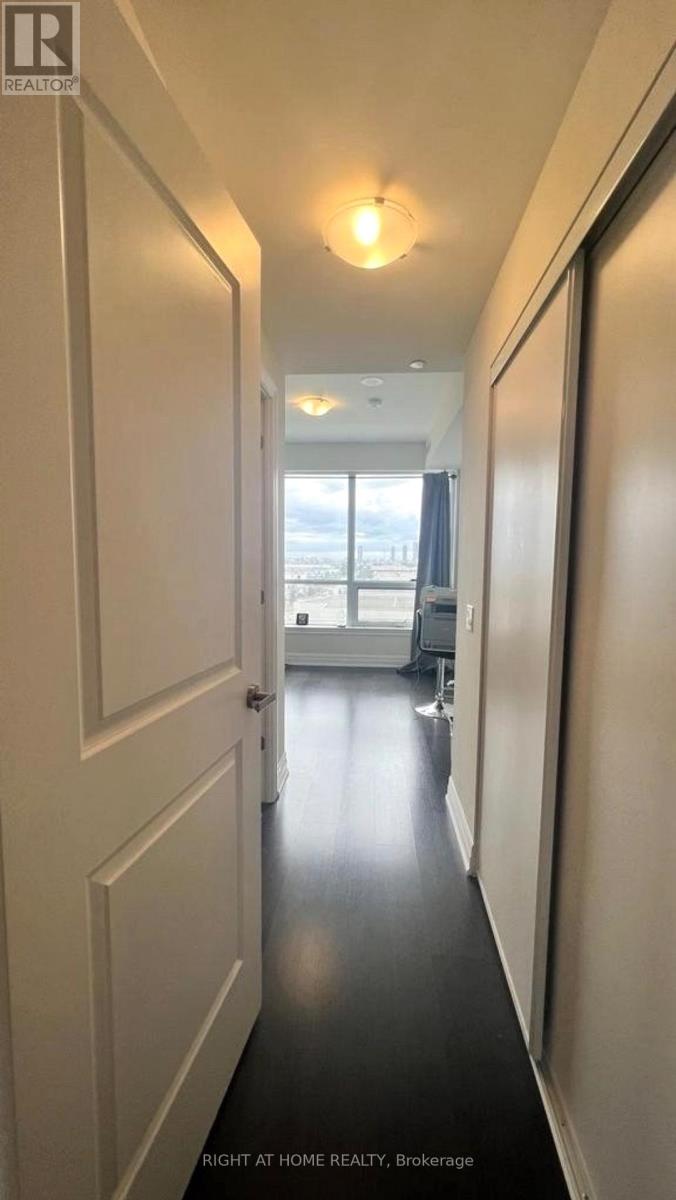 704 - 9075 Jane Street, Vaughan (Concord), Ontario  L4K 0L7 - Photo 13 - N13467450