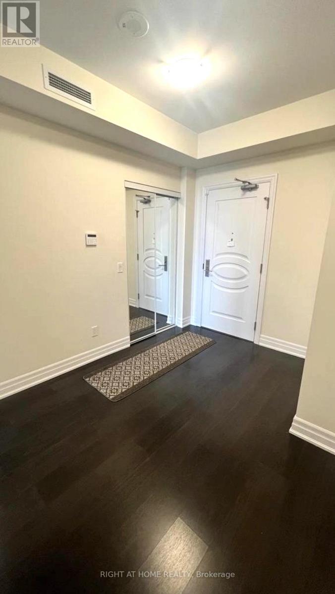 704 - 9075 Jane Street, Vaughan (Concord), Ontario  L4K 0L7 - Photo 6 - N13467450