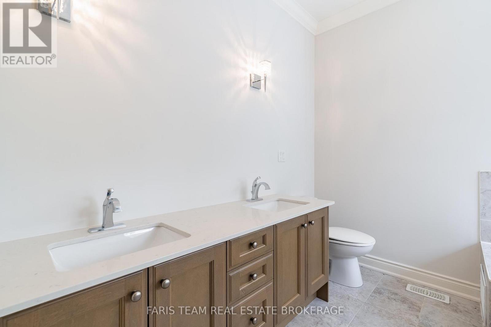 4 Diamond Valley Drive, Oro-Medonte, Ontario  L0L 2E0 - Photo 23 - S13467394