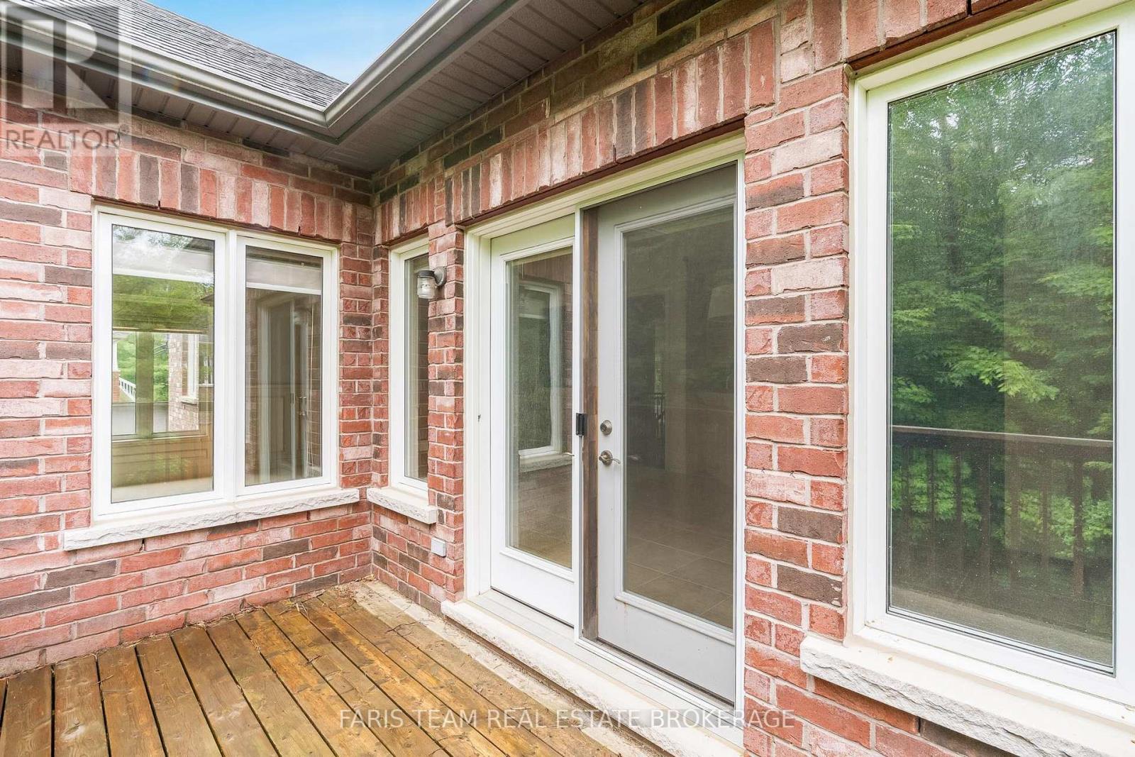4 Diamond Valley Drive, Oro-Medonte, Ontario  L0L 2E0 - Photo 36 - S13467394