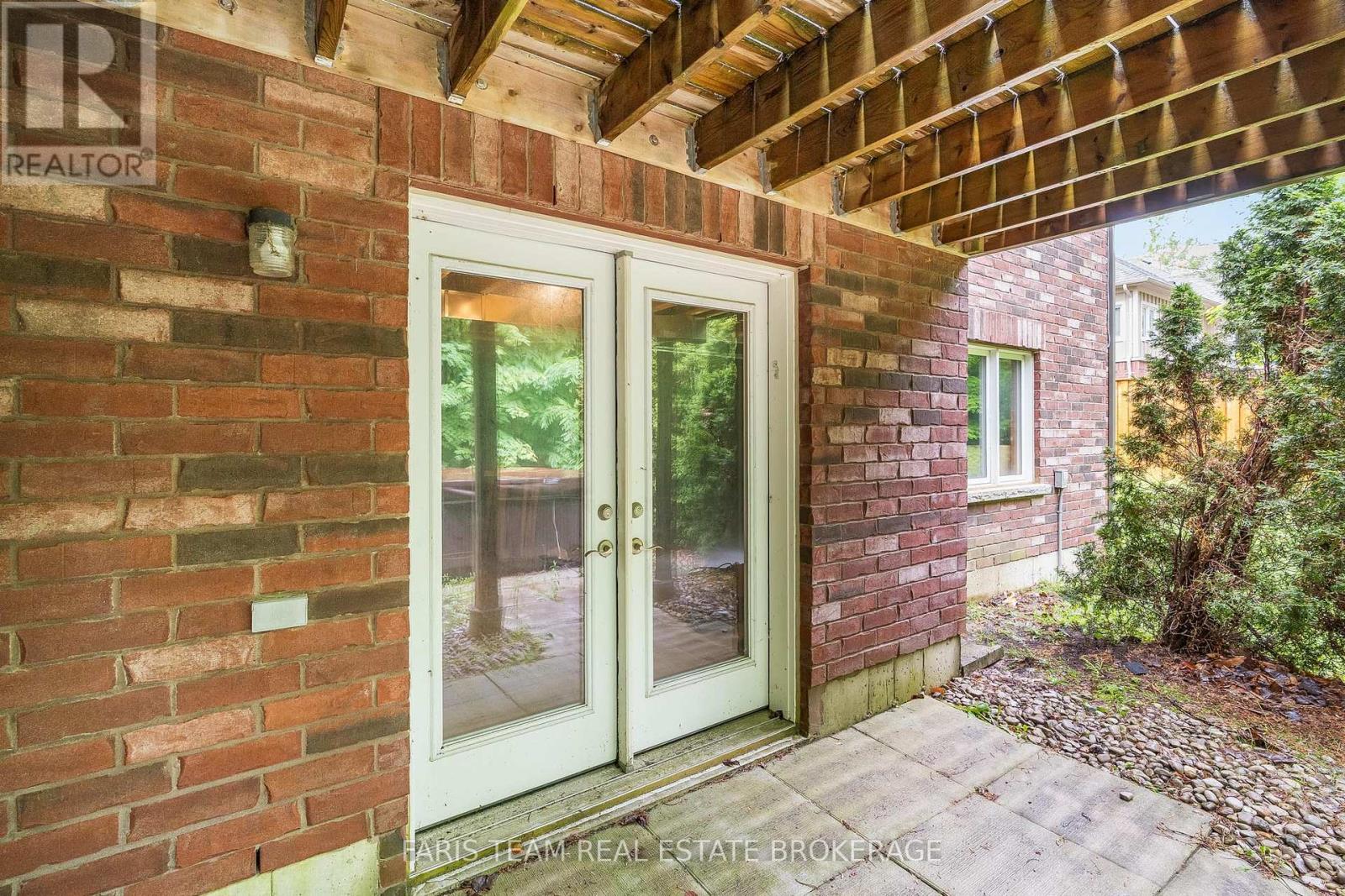 4 Diamond Valley Drive, Oro-Medonte, Ontario  L0L 2E0 - Photo 38 - S13467394