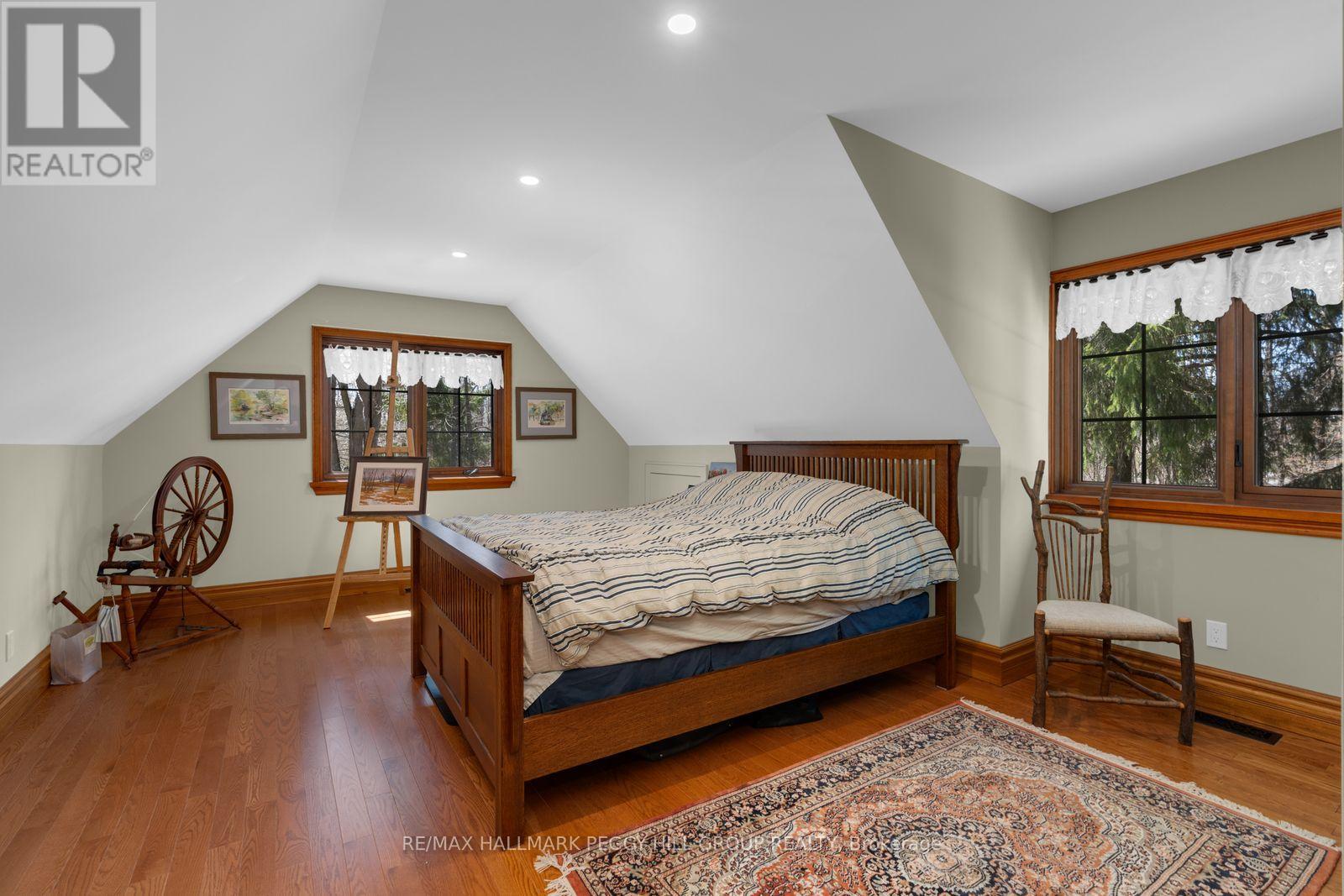 26 Cathedral Pines Road, Oro-Medonte (Horseshoe Valley), Ontario  L4M 4Y8 - Photo 16 - S13467448