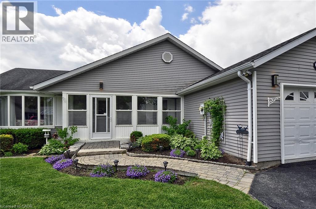 12 Heath Place, New Hamburg, Ontario  N3A 2E7 - Photo 3 - 40841180