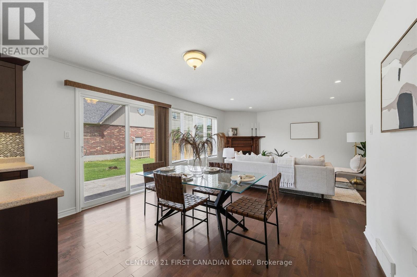126 Radcliffe Crescent, Lucan Biddulph, Ontario  N0M 2J0 - Photo 18 - X13467644