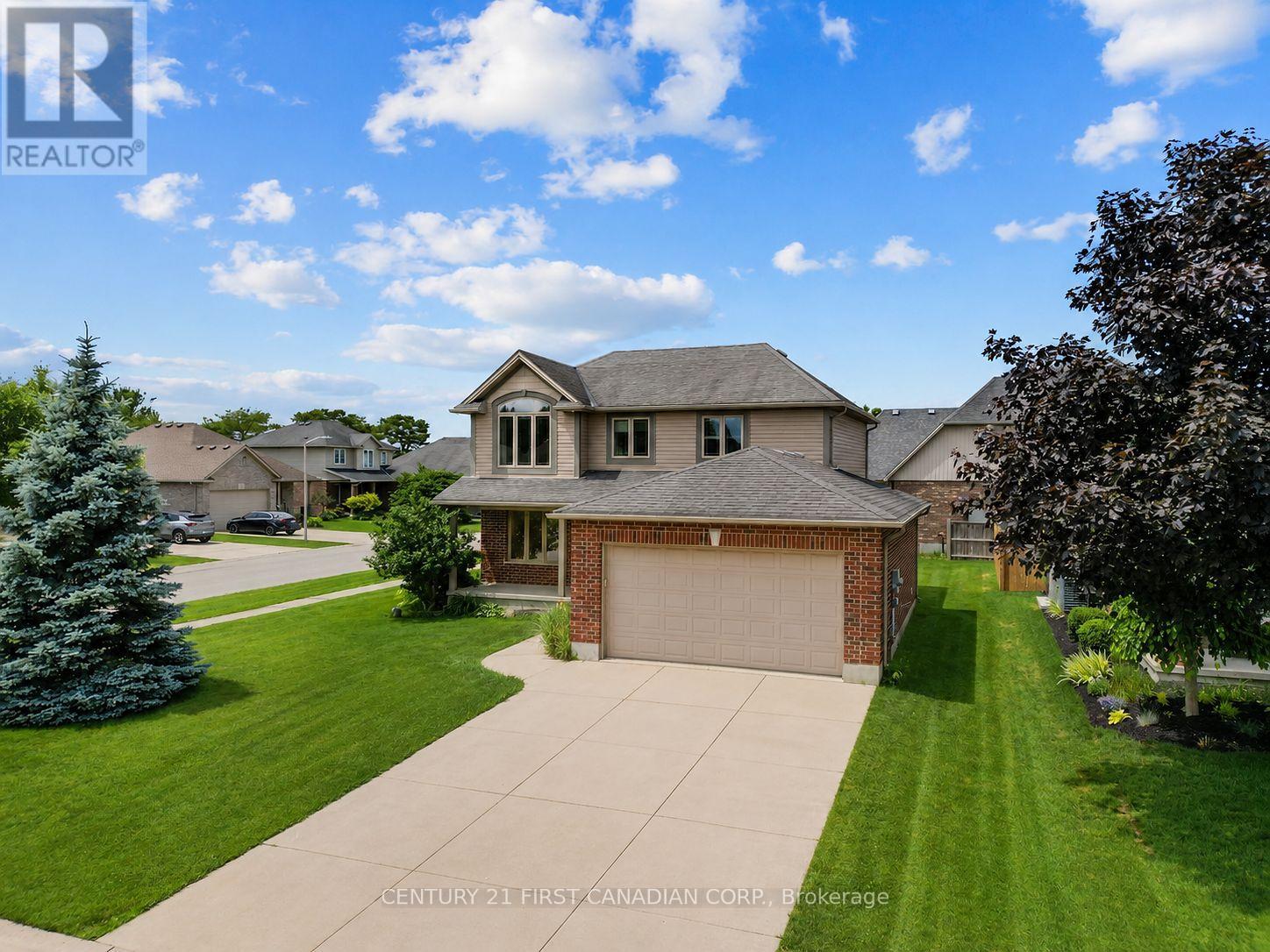 126 Radcliffe Crescent, Lucan Biddulph, Ontario  N0M 2J0 - Photo 3 - X13467644