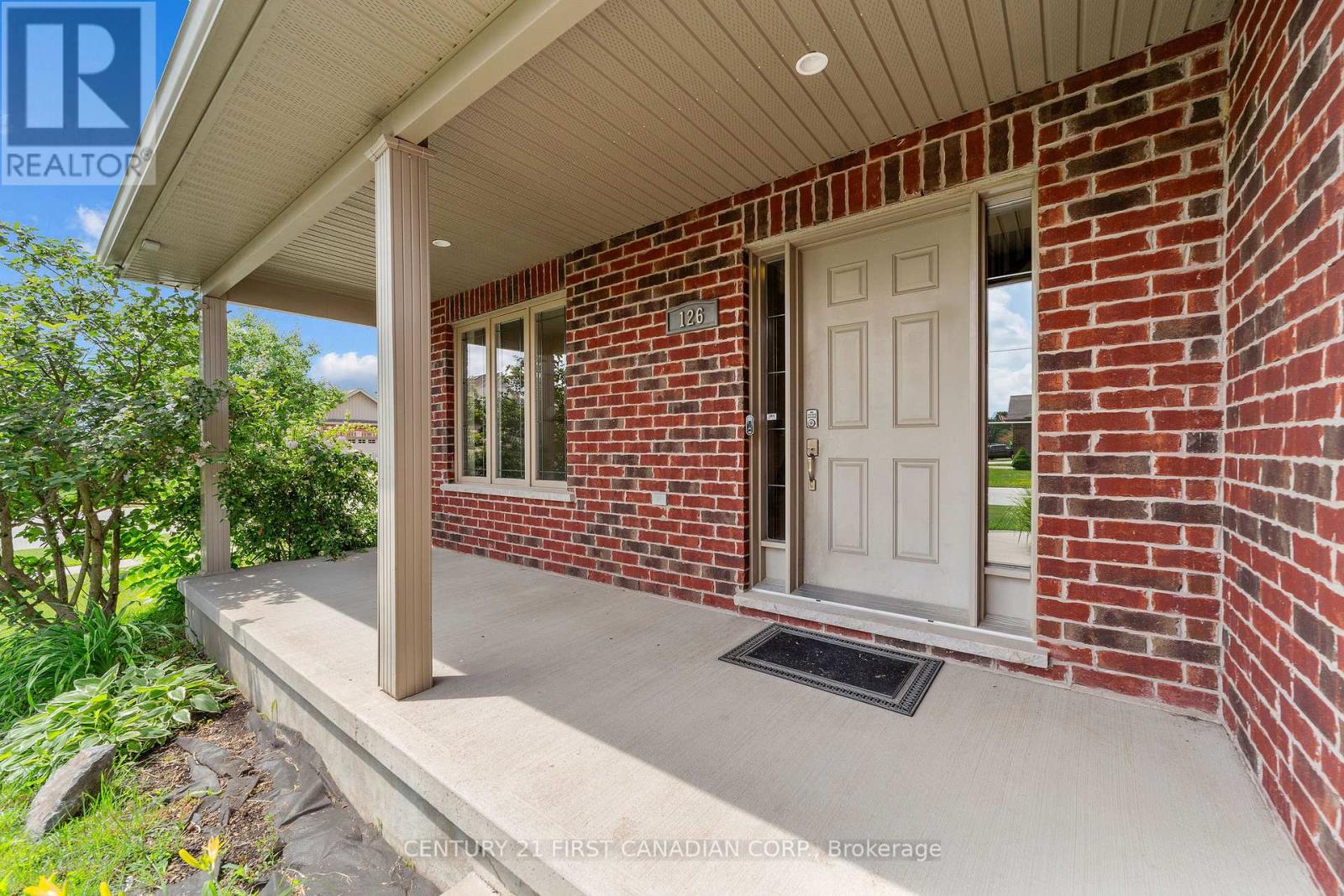 126 Radcliffe Crescent, Lucan Biddulph, Ontario  N0M 2J0 - Photo 6 - X13467644