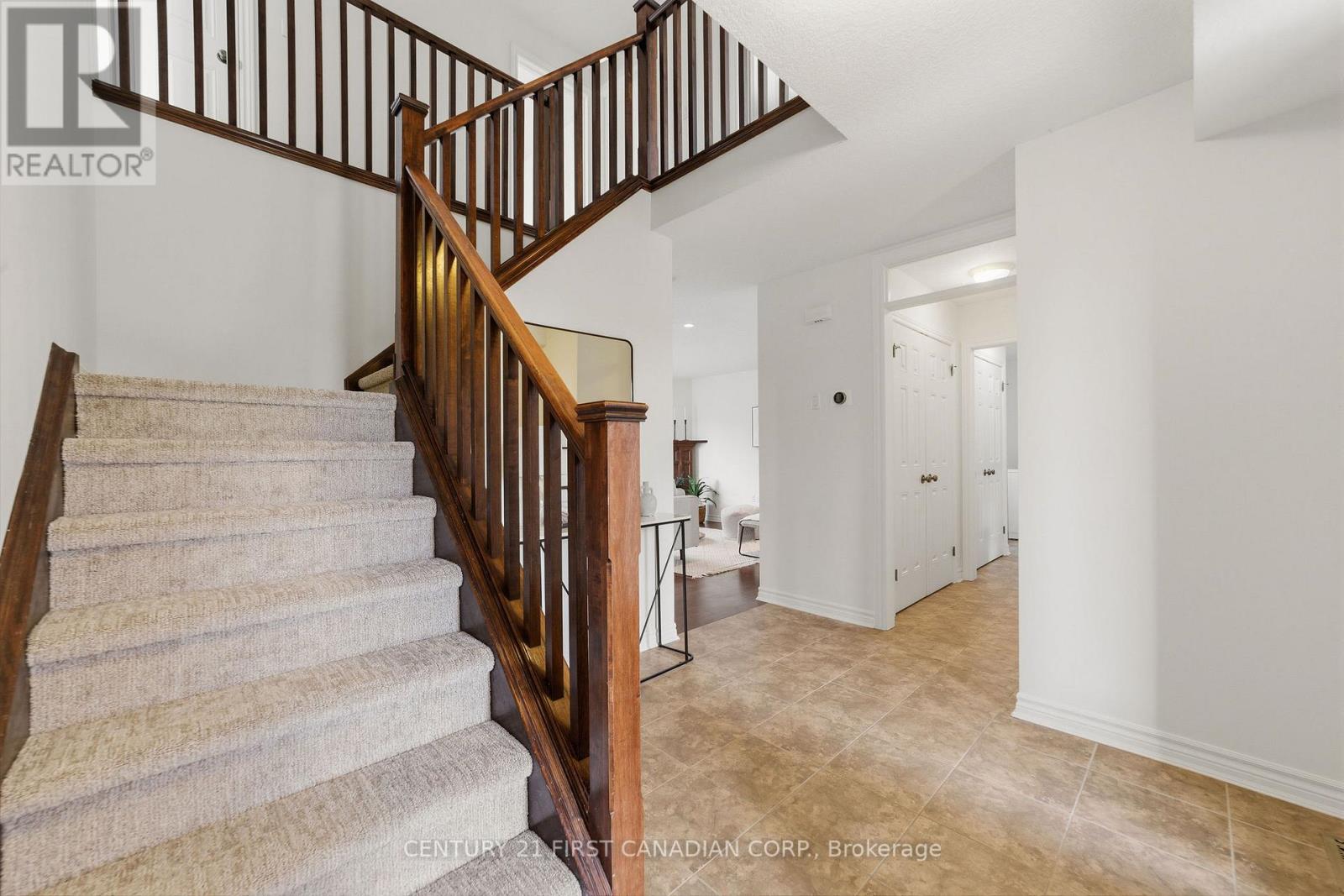 126 Radcliffe Crescent, Lucan Biddulph, Ontario  N0M 2J0 - Photo 7 - X13467644