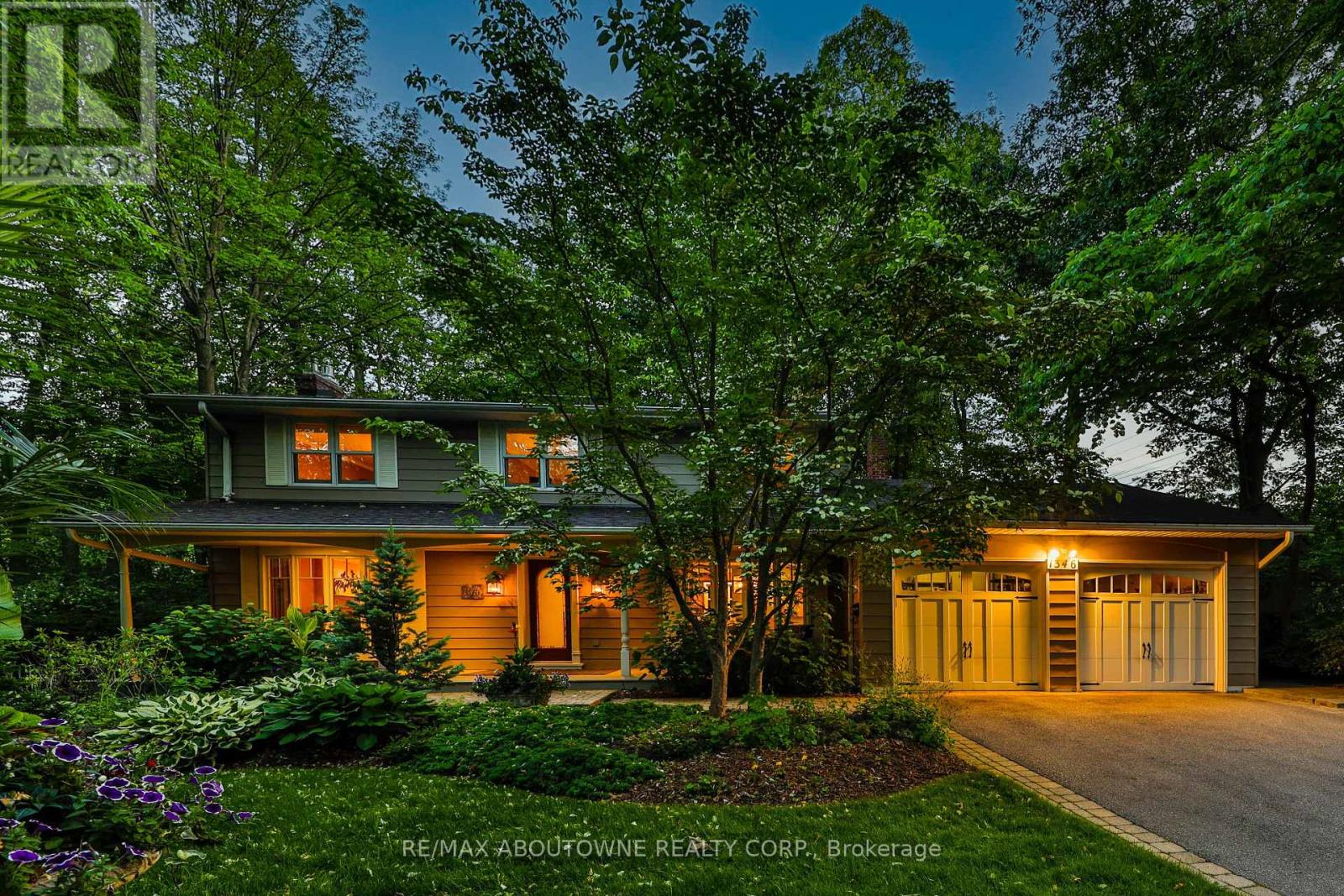 1346 Whiteoaks Avenue, Mississauga, Ontario  L5J 3C3 - Photo 5 - W13467202