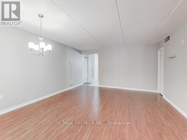 112 - 1380 Main Street E, Milton, Ontario  L9T 0R3 - Photo 4 - W13467414