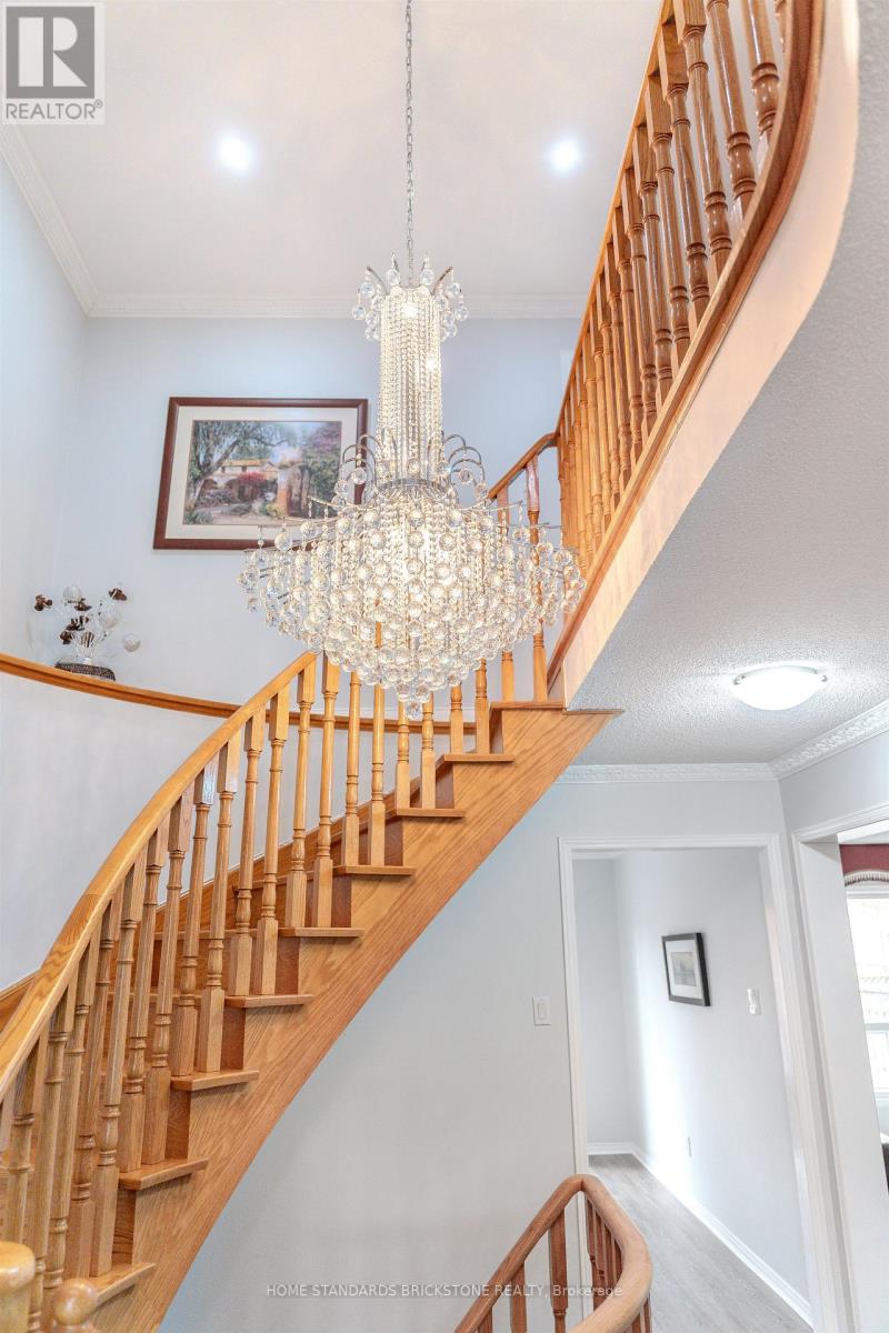 4538 Penhallow Road, Mississauga, Ontario L5V 1E7 - Photo 20 - W13467488