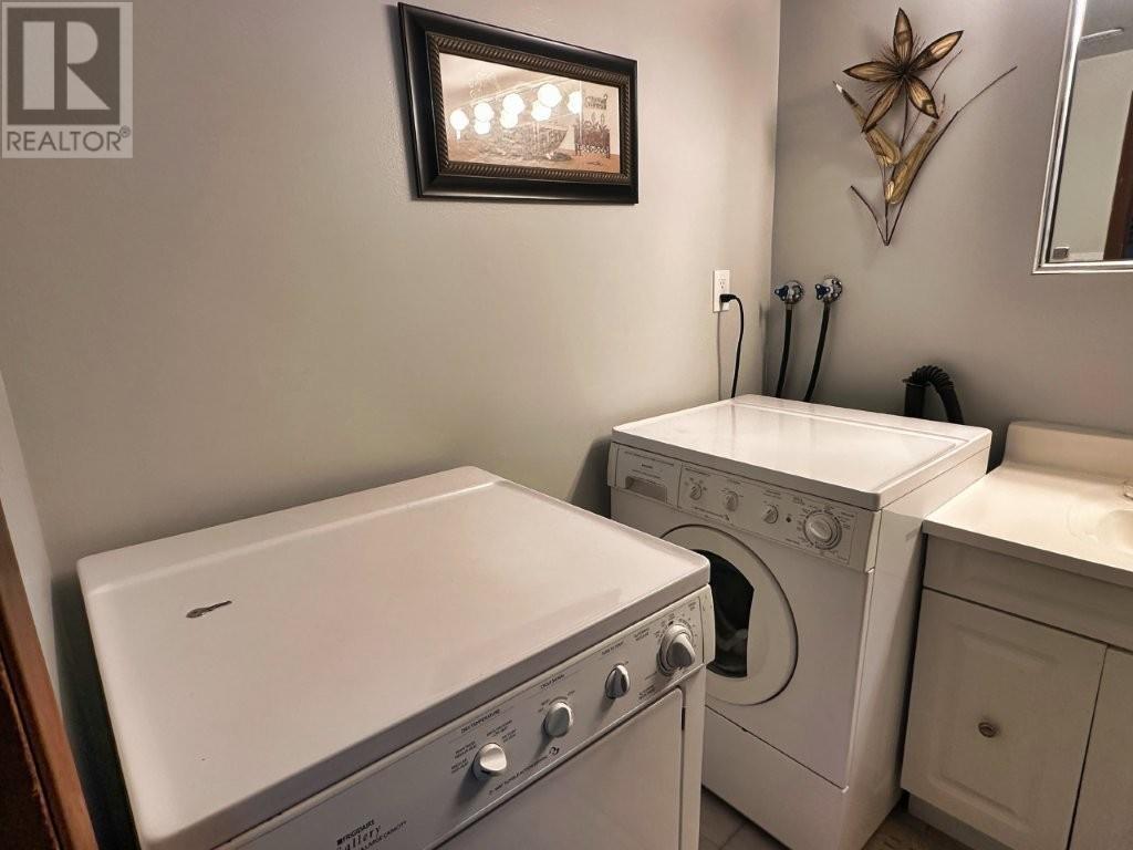 242 Empire Ave, Thunder Bay, Ontario  P7E 4R5 - Photo 32 - TB2601598
