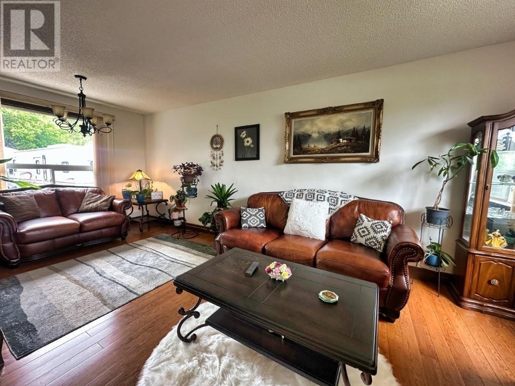 242 Empire Ave, Thunder Bay, Ontario  P7E 4R5 - Photo 6 - TB2601598