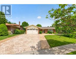 109 PORTICO DRIVE, Toronto, Ontario