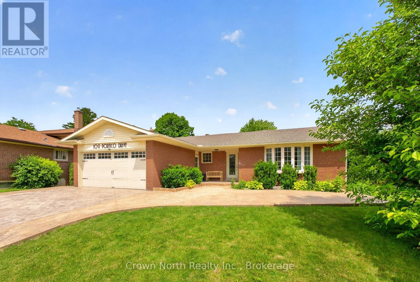 109 Portico Drive, Toronto, Ontario  M1G 3R5 - Photo 2 - E13463916