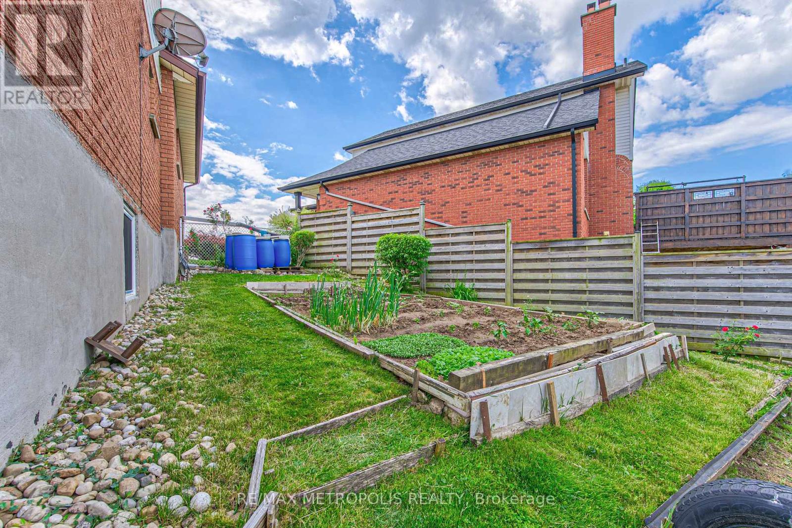 184 Stonyburn Crescent, Cambridge, Ontario  N1R 7X8 - Photo 44 - X13467198