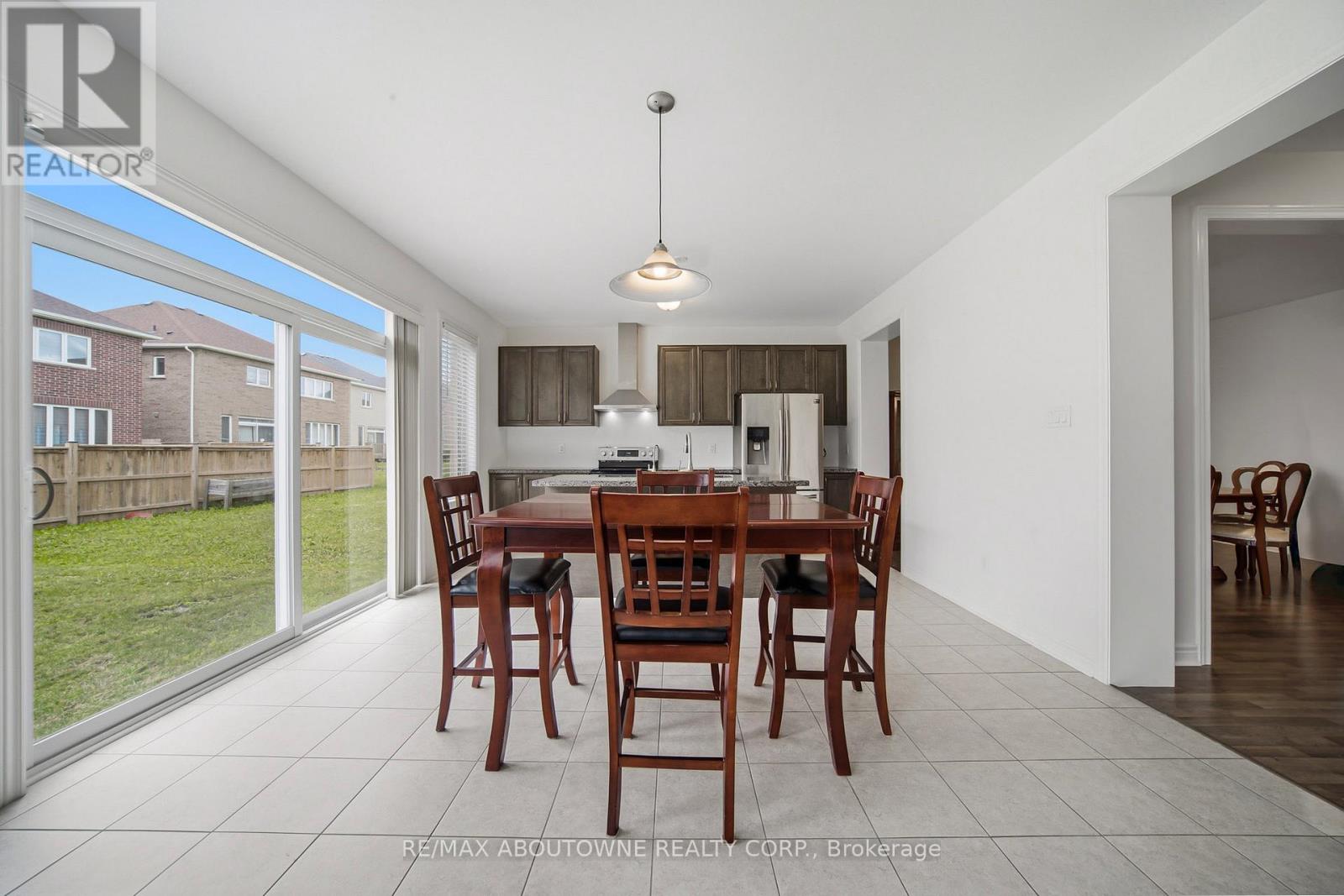 12 Oldham Avenue, Brant, Ontario  N3L 0G7 - Photo 5 - X13467286