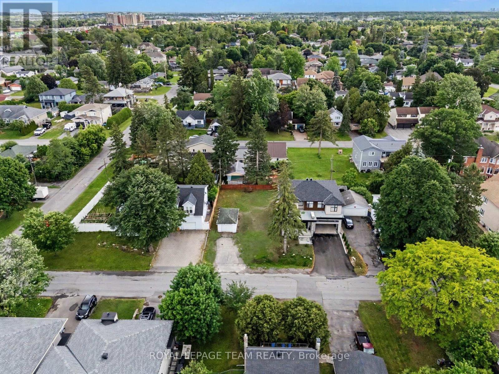 50 LOTTA AVENUE W, Ottawa, Ontario